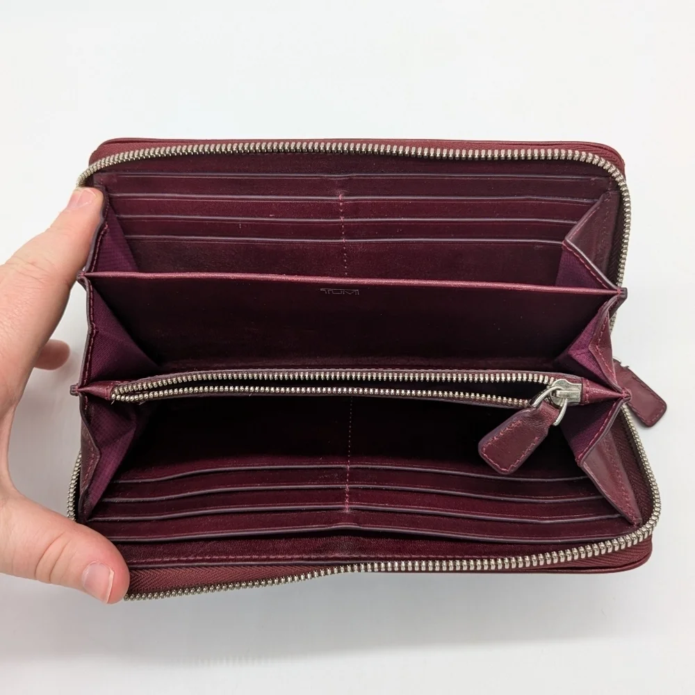 Tumi Plum Purple Leather Wallet